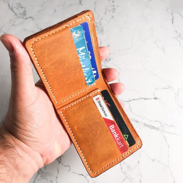 Hand Stitched Minimalist Leather Wallet